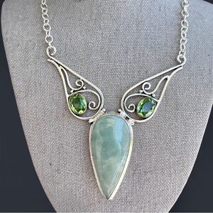 Hemimorphite Larimar & Peridot Gemstone
Sterling Silver 18” Necklace